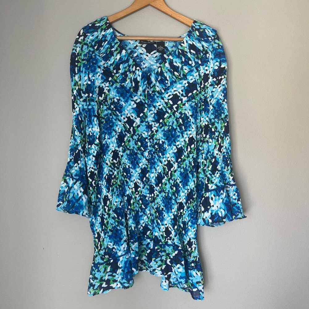 Maggie Barnes Long Lightweight Flowy Top Shirt Size 3X‎